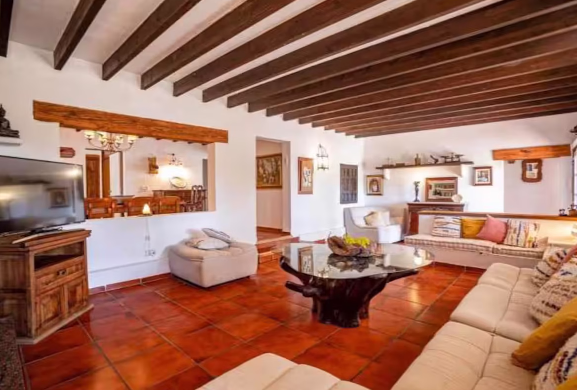 2fd677fb-0103-4a76-a38a-aa7abbdf447f