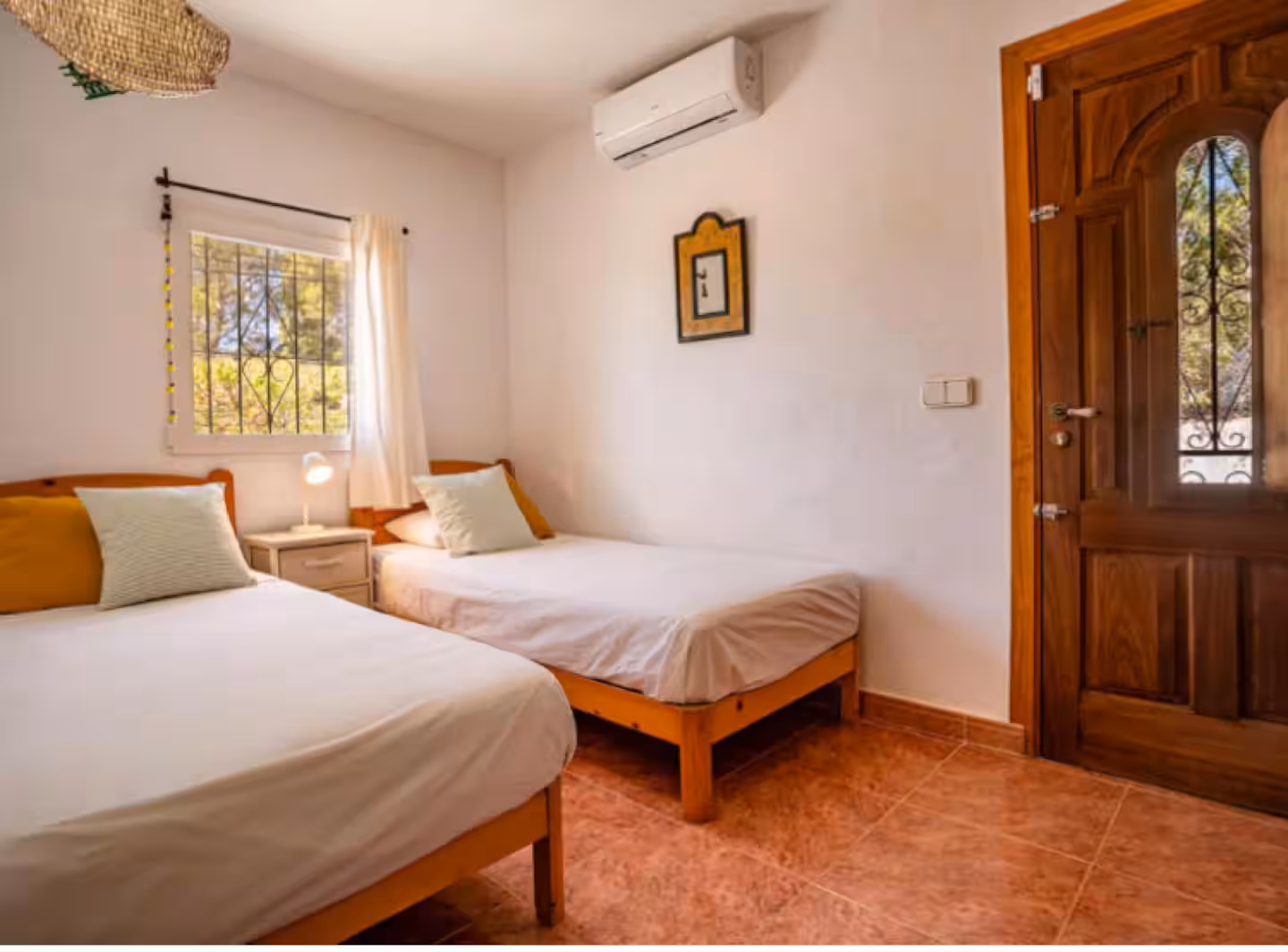 3b3ea019-c79a-4c53-89de-d93e8626d027